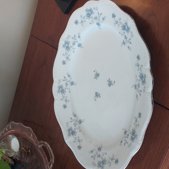 Jonathan Haviland Bavaria Germany Blue Garland 13" platter - Picture 5 of 12
